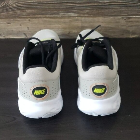 New Nike Mens Fly By Mid 3 Basketball Gray Sneakers Size 10 Athletic Lightweight - Picture 6 of 10